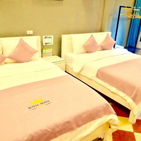 Royal House Hotel Hanoi Buitenkant foto