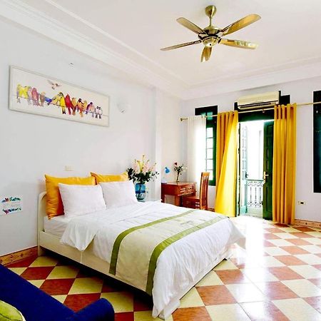 Royal House Hotel Hanoi Buitenkant foto
