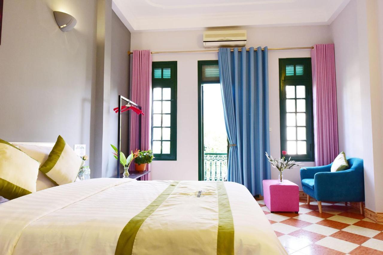 Royal House Hotel Hanoi Buitenkant foto