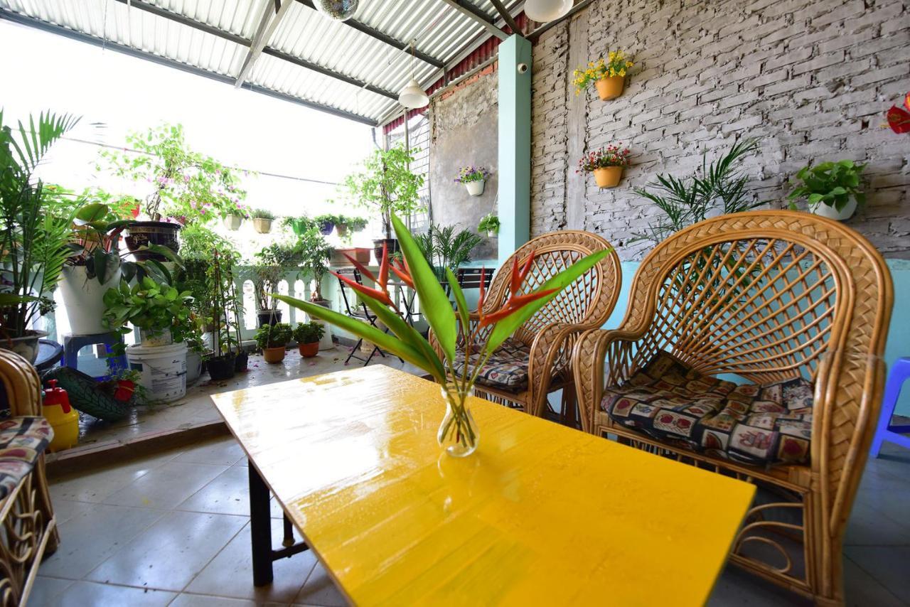 Royal House Hotel Hanoi Buitenkant foto