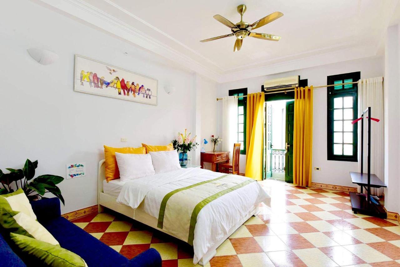 Royal House Hotel Hanoi Buitenkant foto